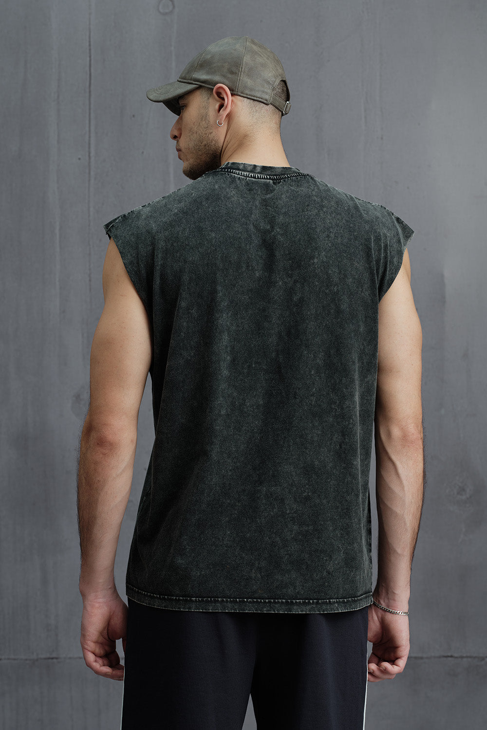 Baki Challenge Vest Tank