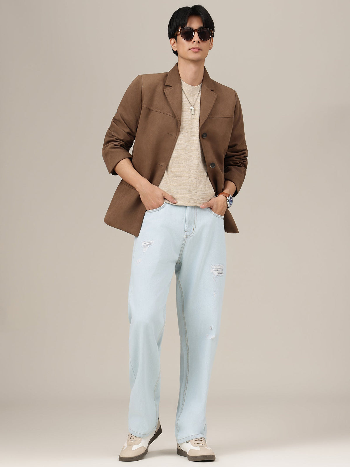 Distressed Baggy Fit Jeans